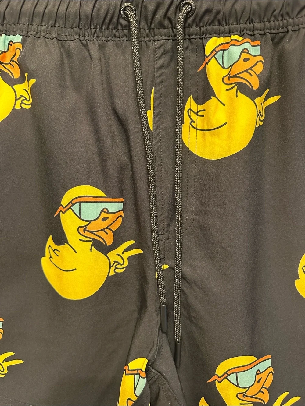 Neff Rubber Ducky Swim Trunks Shorts Black Yellow Duck Print Men’s Medium